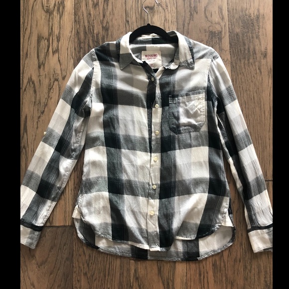 Plaid Long Sleeve Button-Down Shirt - Picture 1 of 1